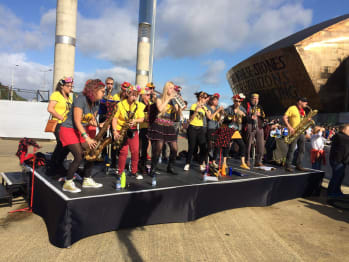 Wonderbrass